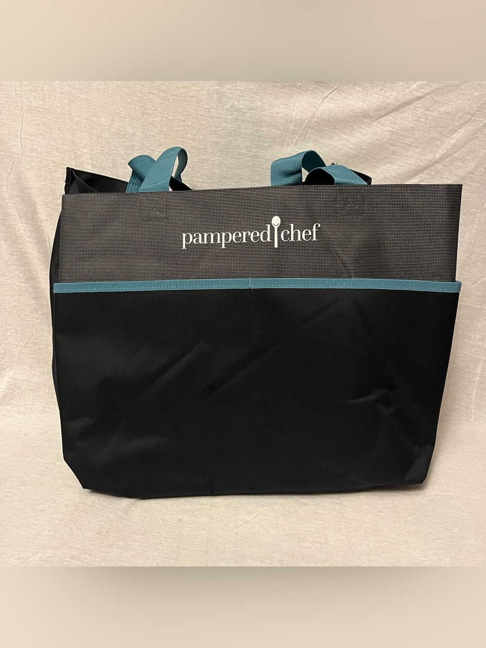 Pampered Chef Large Black Tote with Teal Trim